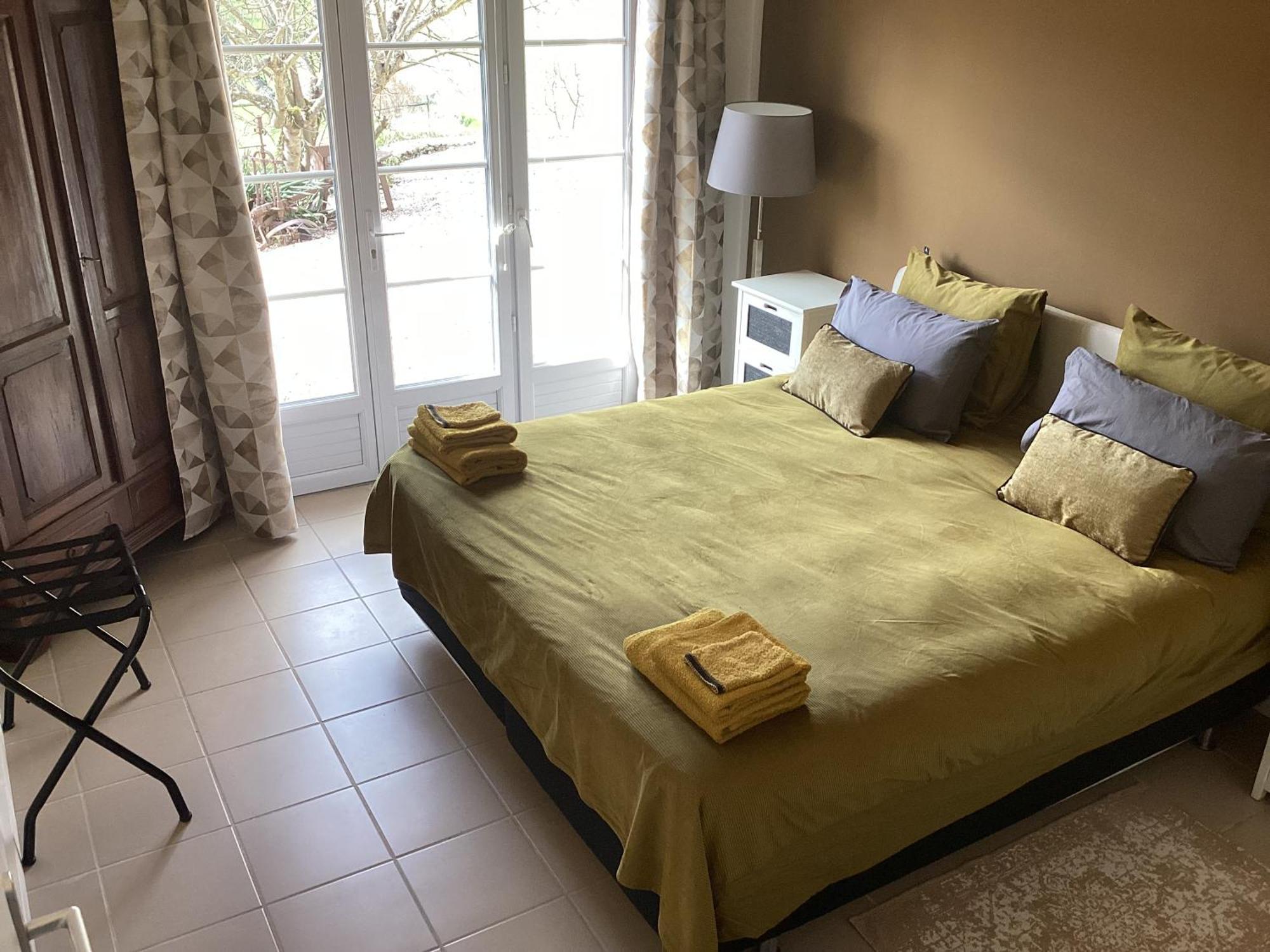 Domaine La Borniotte Apartment Saint-Alvere Exterior photo